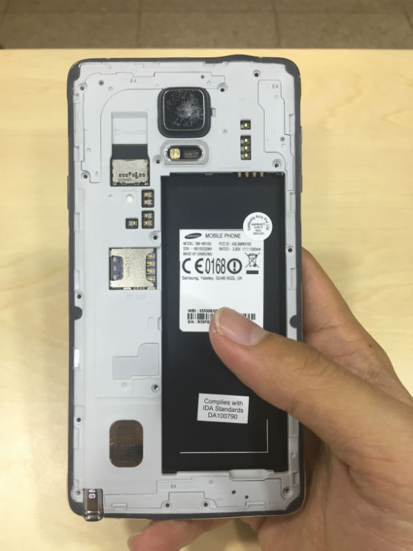 Samsung Note4 kaca kamera depan pecah